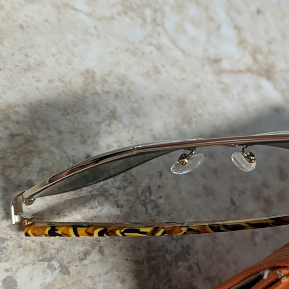 Sunglasses - Picture 4 of 4